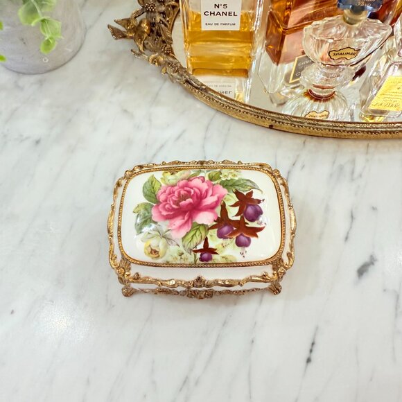 Vintage Hollywood Regency Music Box/Trinket Box Works! - Picture 12 of 16